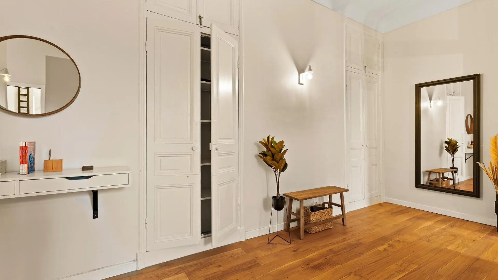 Nice Renting - Dabray - Chic & Spacious Apartment In The Heart Of Nice - Prime Location Near Attractions